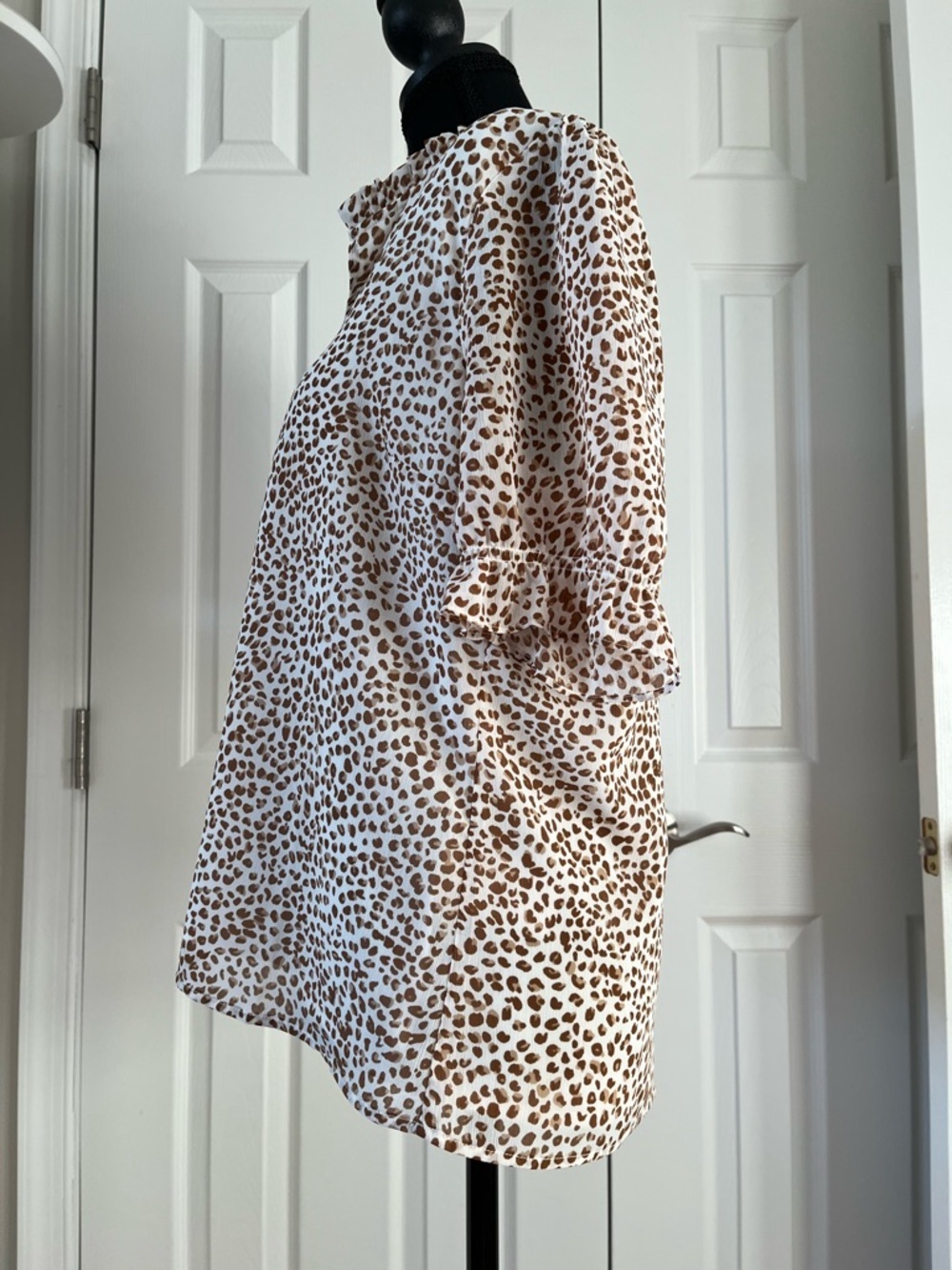 J Crew Leopard Print Blouse Medium - Picture 2 of 7
